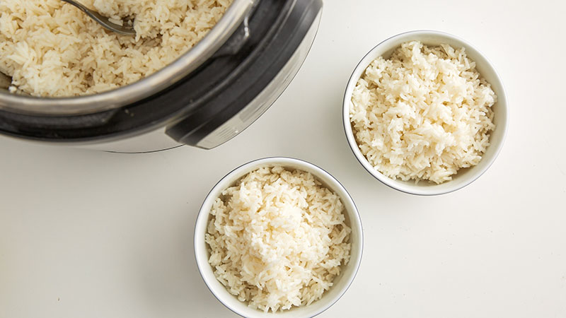 3 Easy Steamed Rice Cooking Methods -Pan/Steamer/Rice Cooker